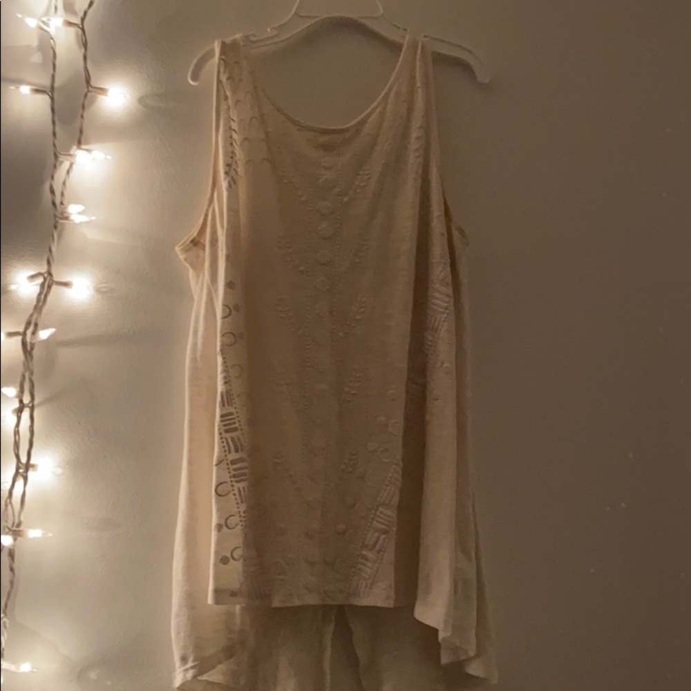 Old Navy detailed white tank